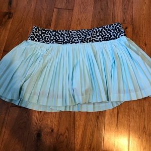 Lululemon skirt size 8